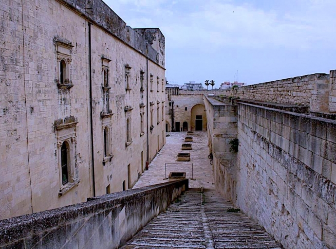 Lecce: visite guidate al Castello Carlo V