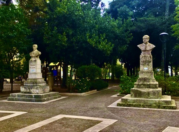 Lecce: Villa Giuseppe Garibaldi - di Rossella Maggio