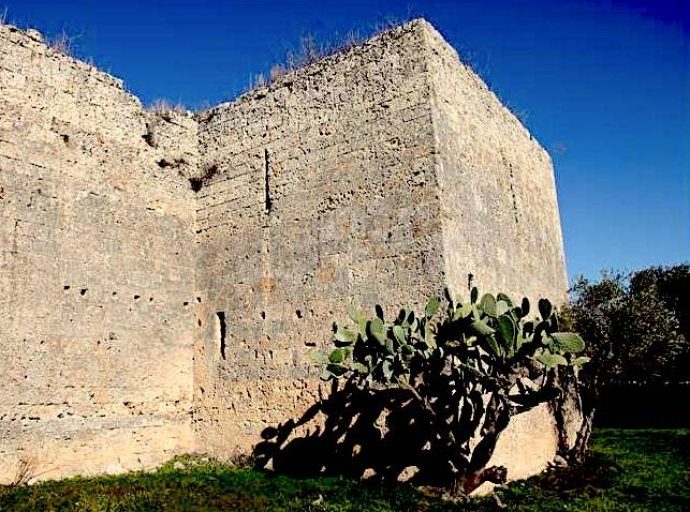 Il "misterioso" Castello di Fulcignano a Galatone - di E.I.